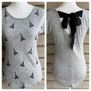•Free Kisses• NWT Eiffel Tower Tee - Size Small